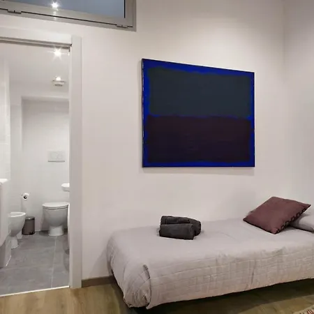 아파트 Navona Comfort House *